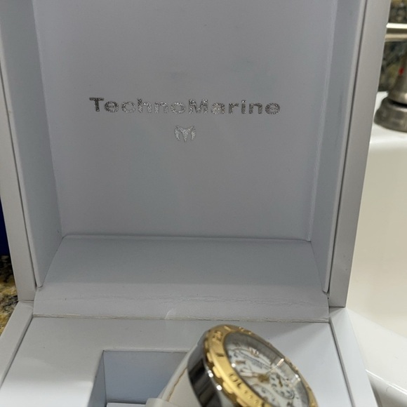 TECHNOMARINE Cruise Lady 40mm Stainless Steel Gold/white - Picture 6 of 13